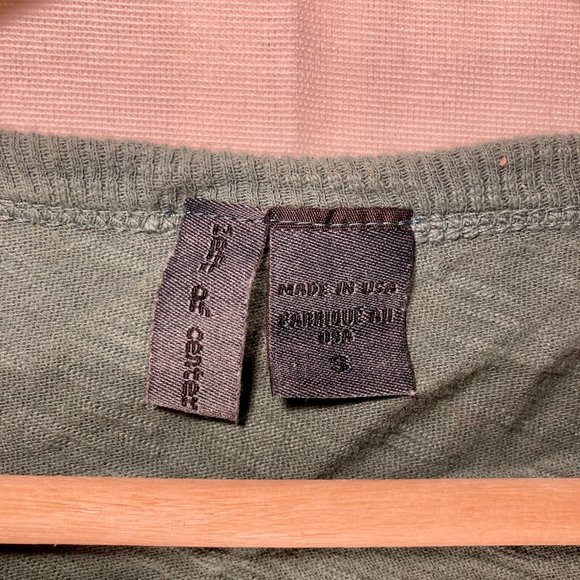 Anthropologie long sleeve tee - Picture 4 of 5